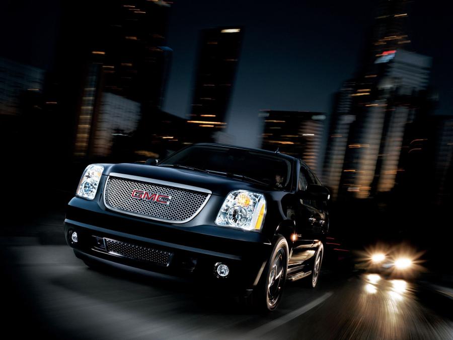 GMC Yukon Denali 2006 года  (фото 21 из 22)
